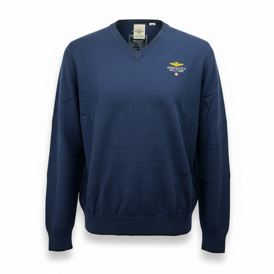 Maglia uomo Aeronautica Militare scollo a V blu scuro - dettaglio fregio frontale
