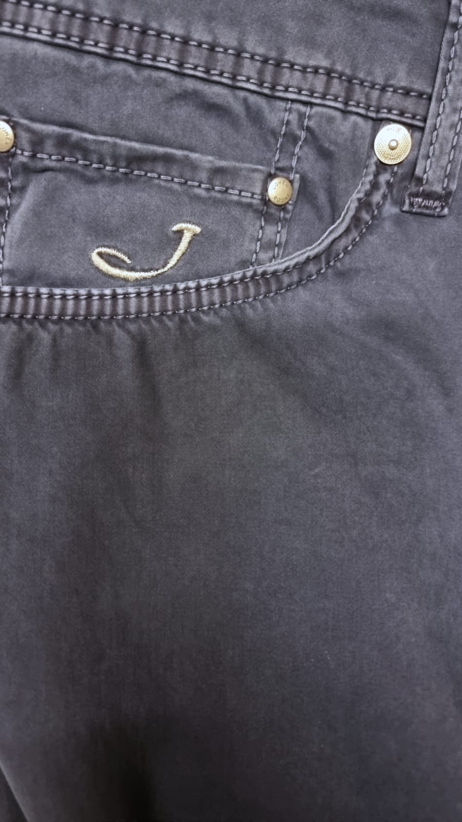 Pantaloni uomo Jacob Cohen 622 in cotone blu scuro, moda uomo, pantaloni made in Italy, vestibilità elegante.