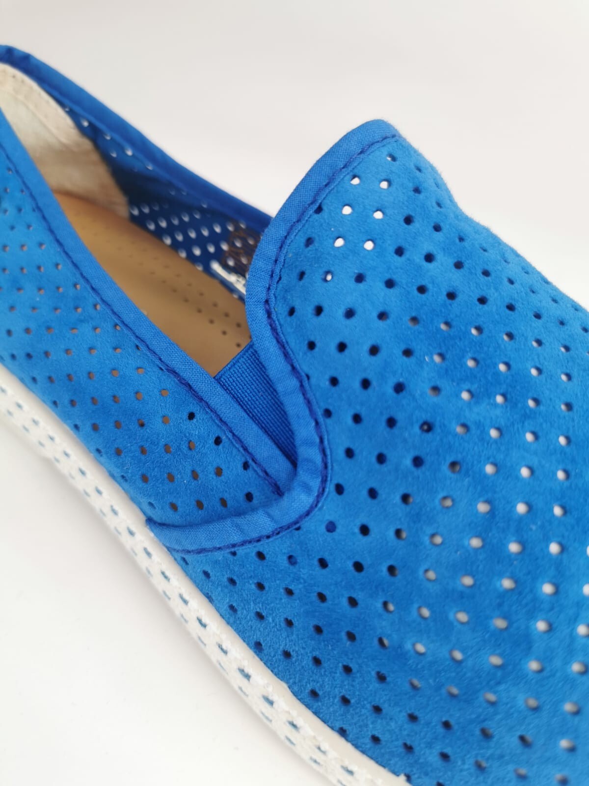Scarpa uomo Rivieras Espadrillas Sultan 30 blu scamosciato traforato, sneaker casual elegante e comoda.