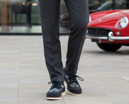 Scarpa uomo Santoni Derby rondine in pelle blu notte, scarpe stringate basse per moda uomo.