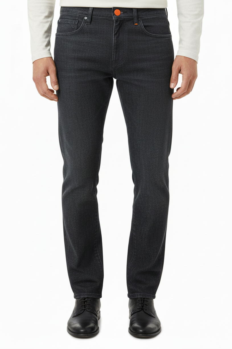 Jeans uomo PT 05 grigio in denim, modello slim fit con cinque tasche, pantaloni moda in tessuto denim.