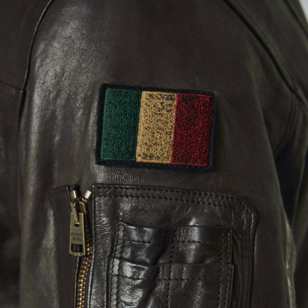Giubbotto in pelle marrone da uomo Aeronautica Militare, giacca di moda in pelle con collo in stile bomber.