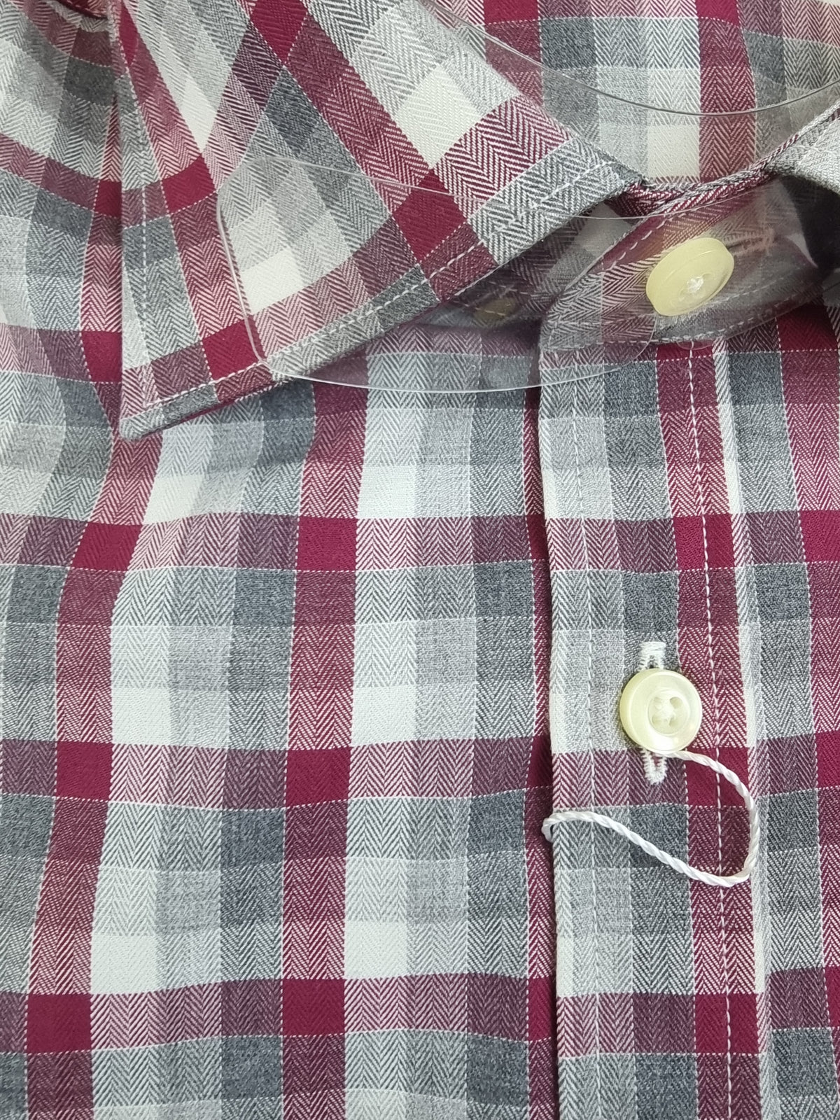 Camicia uomo Del Siena fantasia quadri nei colori rosso grigio bianco particolare colletto