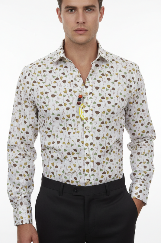 Camicia uomo Edizioni Limonaia fantasia fiori. Indossata