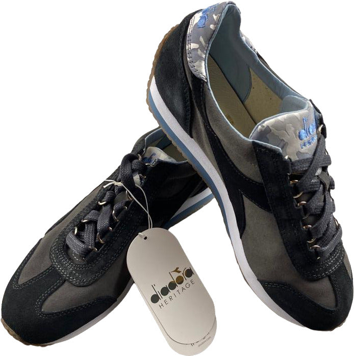 Sneaker uomo Diadora Heritage Equipe Evo Camo in Castle Rock, scarpa casual sportiva grigia con stampa mimetica.