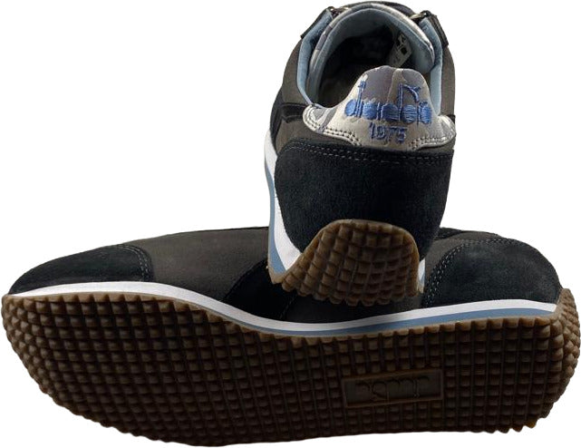 Scarpa uomo Diadora Heritage Sneaker Equipe Evo Camo in Castle Rock, sneaker casual grigia con motivo camouflage.