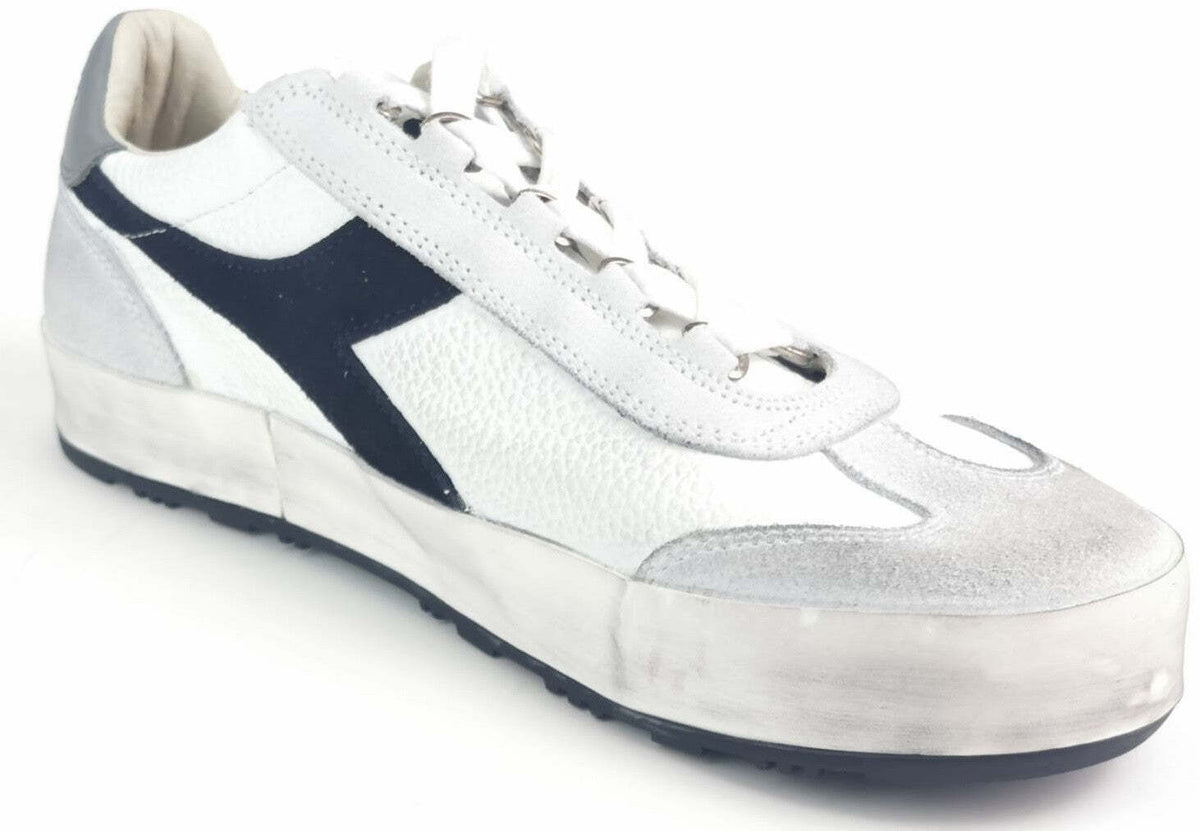Scarpa uomo Diadora Heritage Sneaker B.Original H Leather in bianco, sneakers casual in pelle con dettagli usurati.