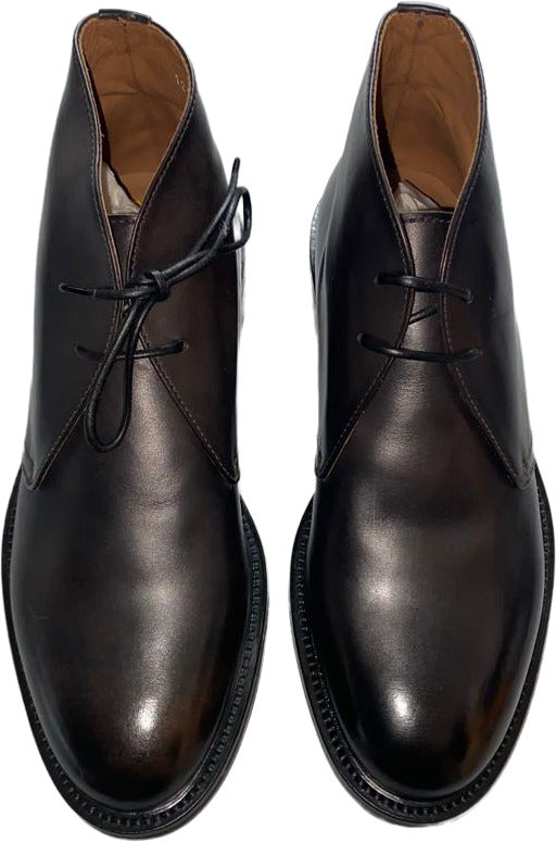 Scarpa uomo Doucal's polacchini in pelle marrone, modello loafer elegante per uomo, visibile in dettaglio.