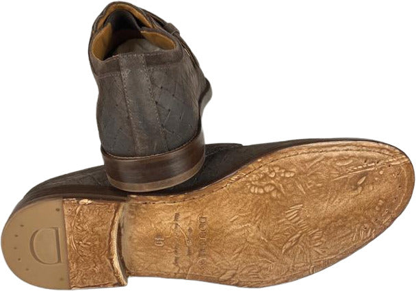 Scarpa uomo Doucal's loafer in scamosciato testa di moro con fibbia intrecciata, stile elegante e sofisticato
