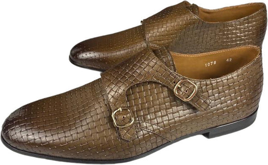 Scarpa da uomo Doucal's loafer doppia fibbia in pelle intrecciata color marrone sfumato.