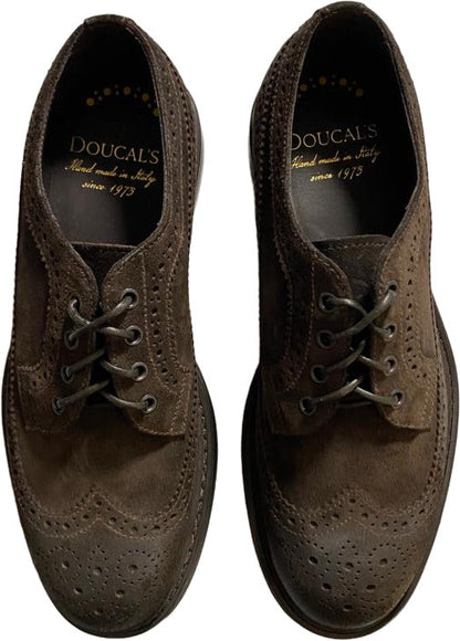 Scarpa uomo Doucal's Derby stringate brogue in scamosciato color testa di moro, scarpa elegante da uomo.