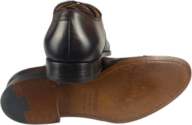 Scarpa uomo Doucal's Francesina stringata in pelle marrone, stile cap toe, scarpe basse da moda per uomo.