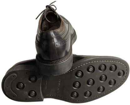 Scarpa uomo Doucal's Derby Stringate Brogue in pelle color testa di moro, scarpe stringate basse in stile classico.