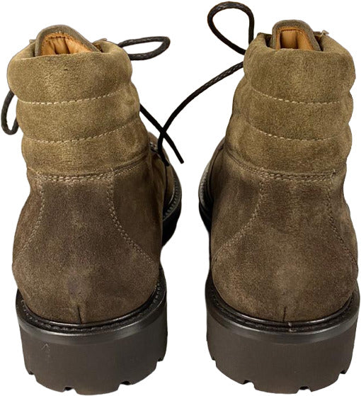 Scarpa uomo Doucal's scarponcino combat boot in camoscio marrone con colletto imbottito, stile robusto e alla moda.