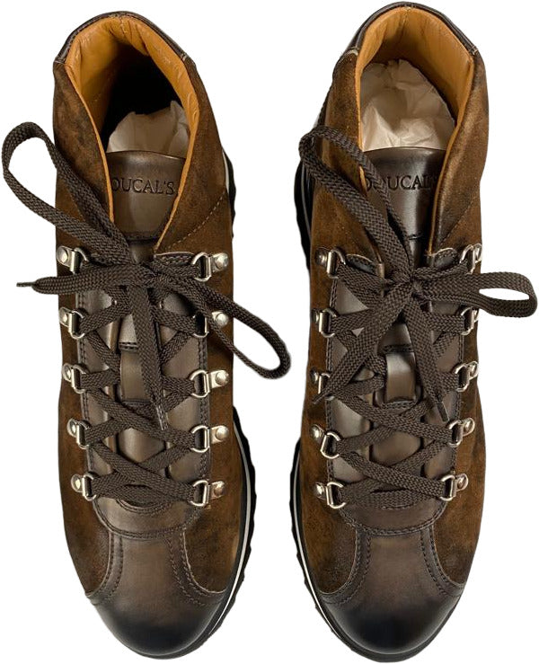 Stivaletto uomo Doucal's in pelle marrone, moda uomo, scarpa elegante con dettaglio in pelle, stile classico e raffinato