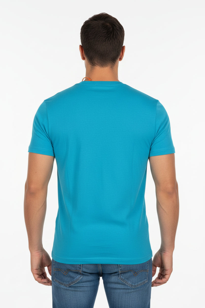 T-shirt uomo Gallo con fantasia rinoceronte celeste, morbida e comoda, perfetta per uno stile casual e alla moda.