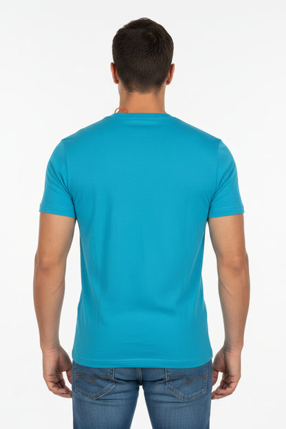 T-shirt uomo Gallo con fantasia rinoceronte celeste, morbida e comoda, perfetta per uno stile casual e alla moda.