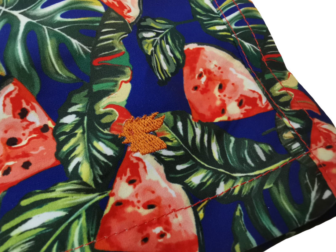 Boxer mare uomo Gallo fantasia anguria blu, verde e rosso, tessuto elasticizzato, perfetti per nuoto e attività all'aperto, Made in Italy.