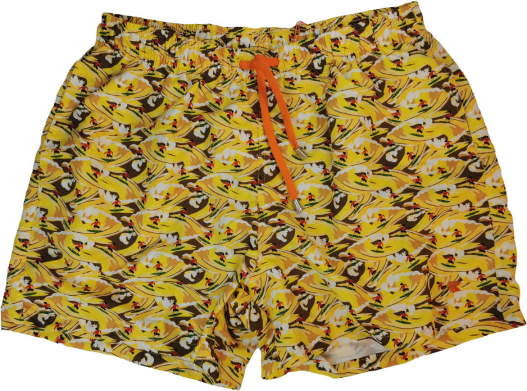 Boxer mare uomo Gallo con fantasia serfista giallo multicolor, tessuto leggero, perfetto per nuoto e attività acquatiche.