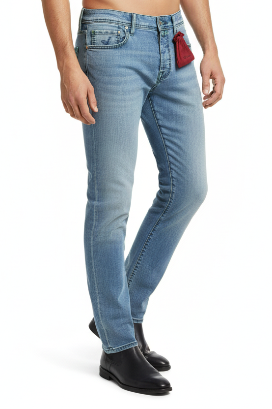 Jeans da uomo Jacob Cohen J688 Comfort con 5 tasche, denim slavato chiaro, stretch italiano, moda uomo.