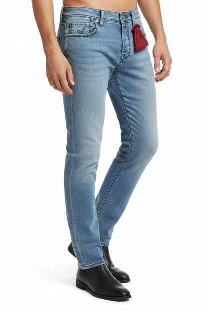 Jeans da uomo Jacob Cohen J688 Comfort con 5 tasche, denim slavato chiaro, stretch italiano, moda uomo.