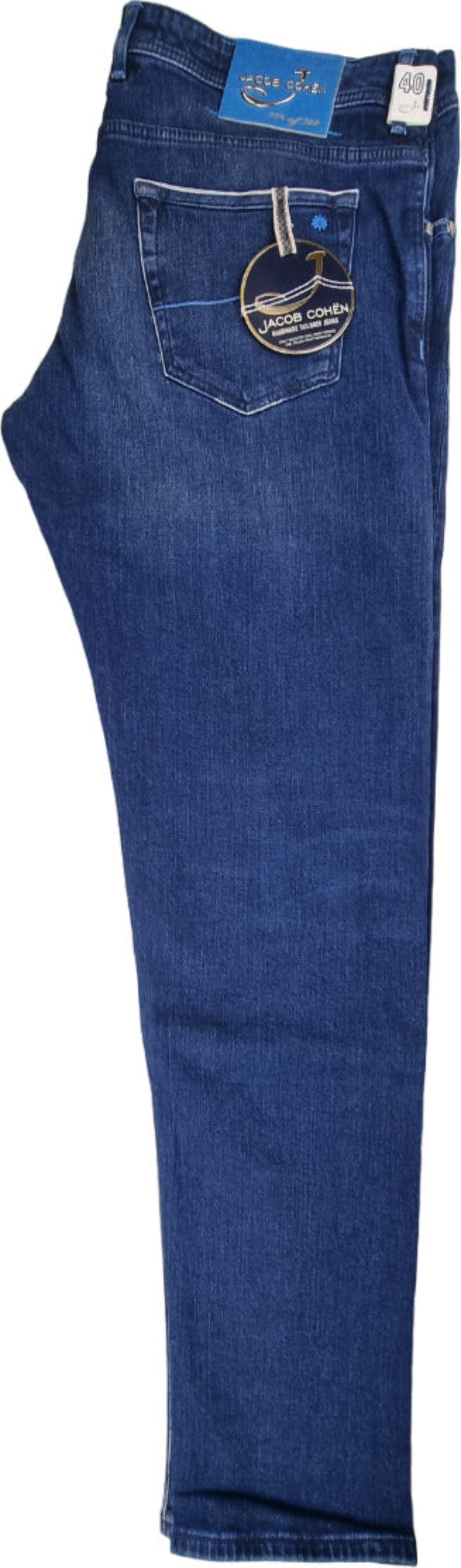 Jeans uomo Jacob Cohen 622 Limited Edition in denim lavaggio 2, vestibilità moderna e dettagli classici.