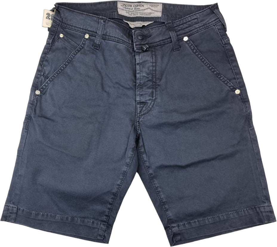 Bermuda uomo Jacob Cohen Vintage in tessuto blu, pantaloncini di moda per uomo, dettaglio e stile classico.