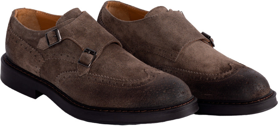 Scarpa uomo Monk Strap Manifatture Etrusche Vivel con doppia fibbia in colore Karibu, stile elegante e di alta qualità.