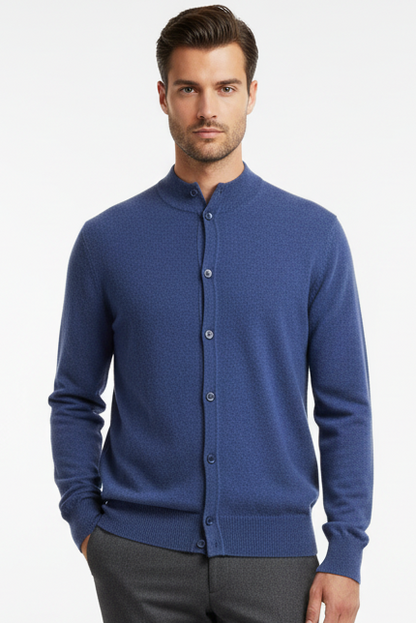 Cardigan uomo Navy Blu con bottoni, maglia elegante in abbigliamento moda uomo, colore blu elettrico.