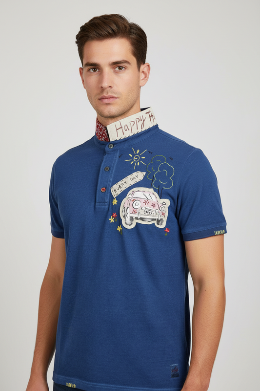 Polo uomo BOB fantasia auto colore denim. Indossata