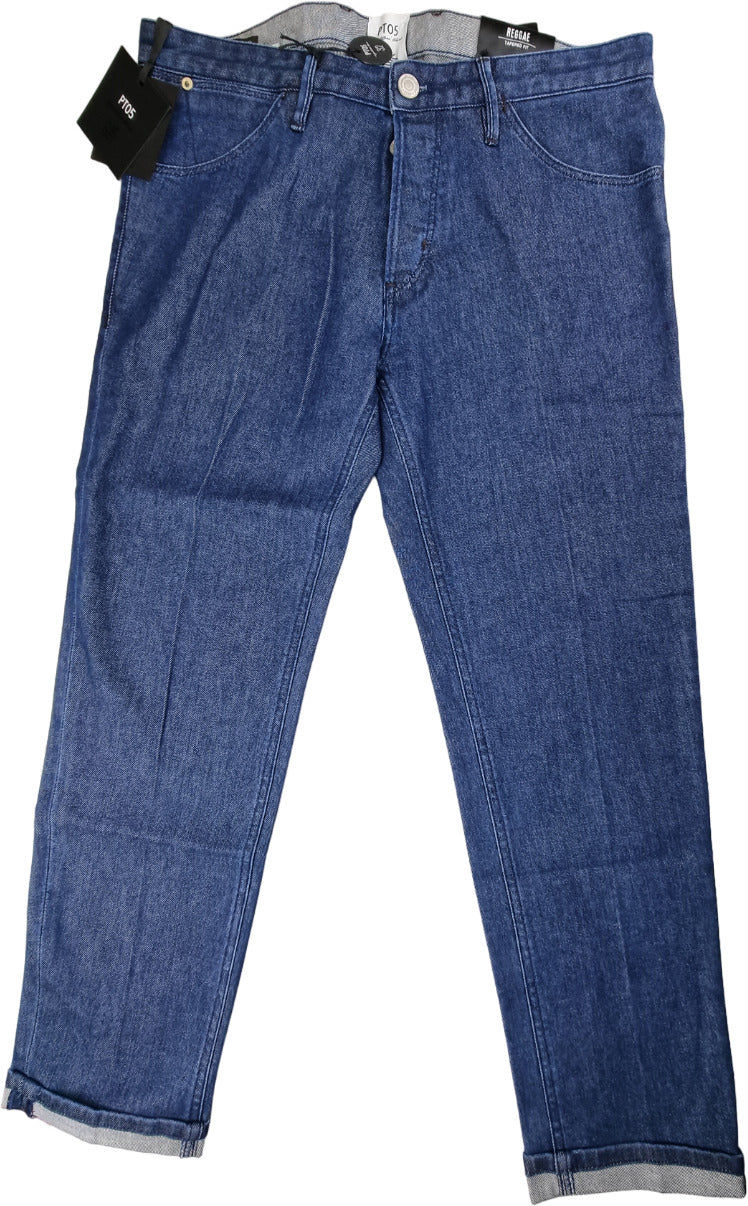 Jeans uomo PT 05 in denim scuro Reggae, vestibilità tapered, dettaglio classico in stile moda uomo.