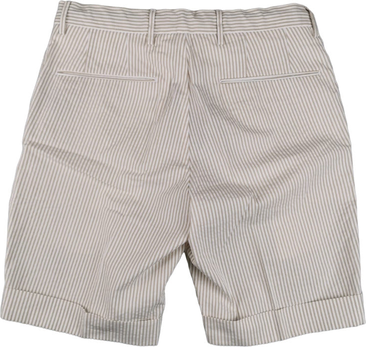 Bermuda uomo PT Torino a righe bianco e beige, pantaloncini di moda per uomo, dettaglio delle righe e tessuto leggero