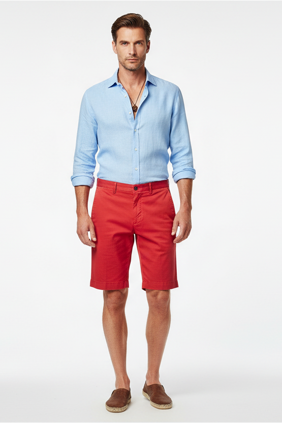Bermuda uomo PT Torino tinta unita rosso, pantaloncini moda uomo, dettaglio tessuto e vestibilità in primo piano.