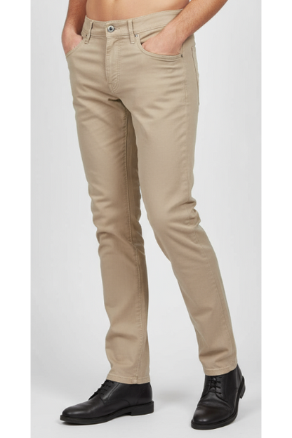 Pantaloni uomo PT Torino beige slim con cinque tasche, stile moderno e vestibilità aderente, in tessuto di alta qualità.