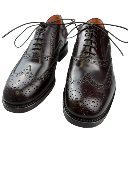 Scarpa uomo Santoni Oxford brogue in pelle testa di moro, scarpa derby classica con dettagli artigianali.