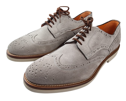 Scarpa uomo Santoni Derby Brogue in pelle grigia chiara, stringata con dettagli classici e stile elegante.