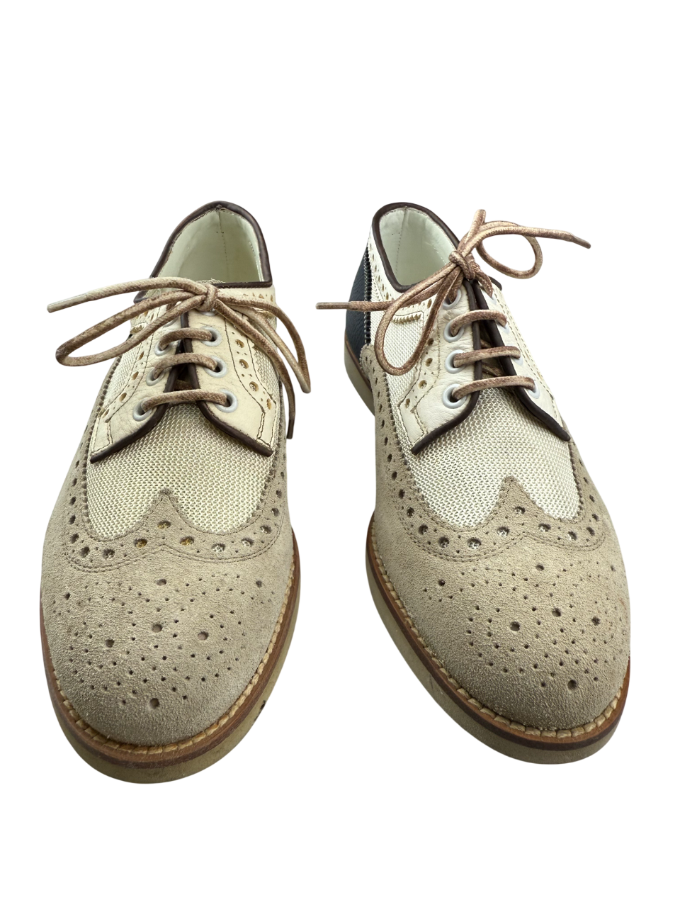 Scarpa uomo Santoni Derby Brogue Rondine in pelle marrone, dettagli tradizionali e rifiniture eleganti, stile classico e sofisticato
