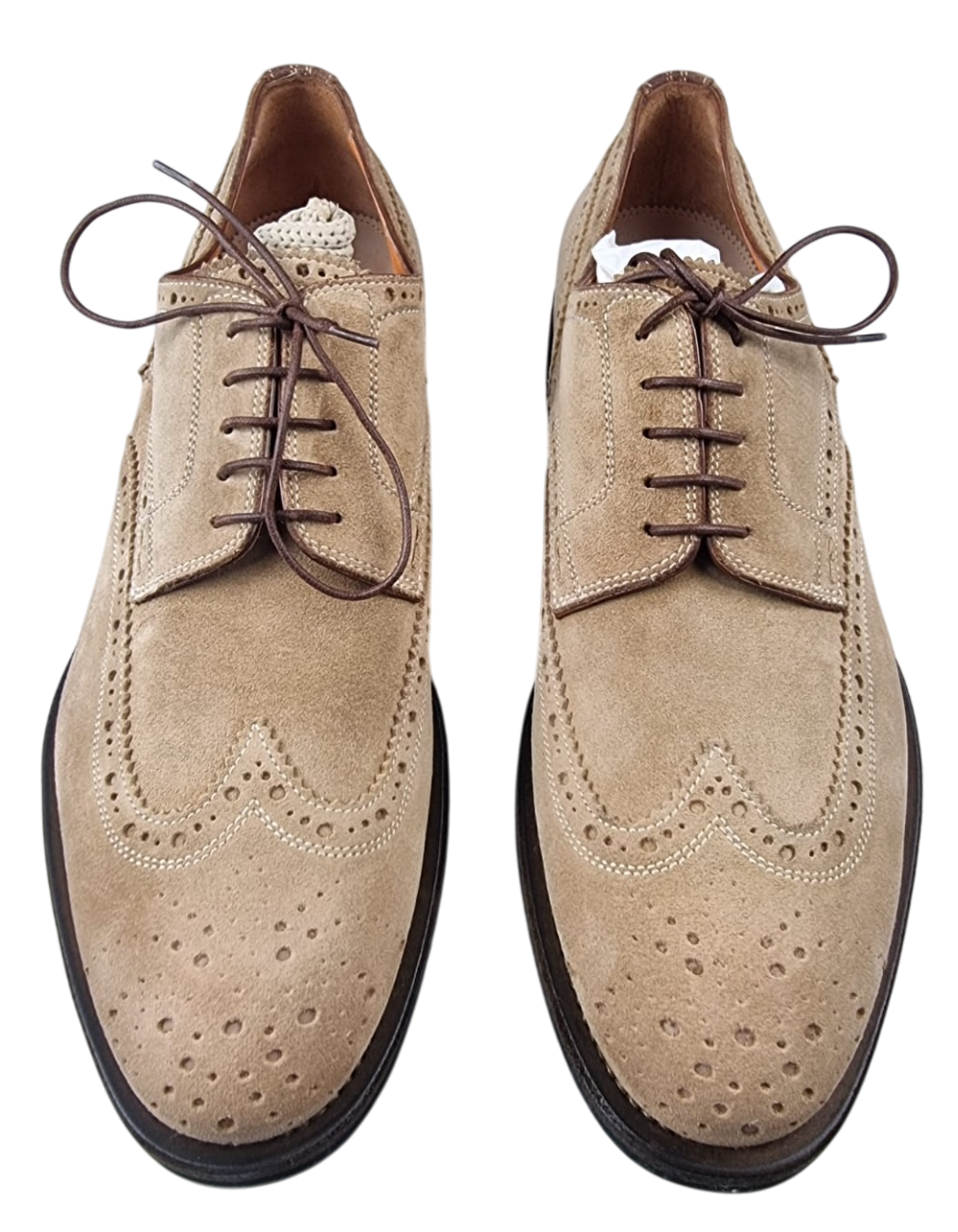 Scarpa uomo Santoni Derby Brogue Rondine in pelle con perforazioni e dettagli eleganti, stile classico e raffinato.