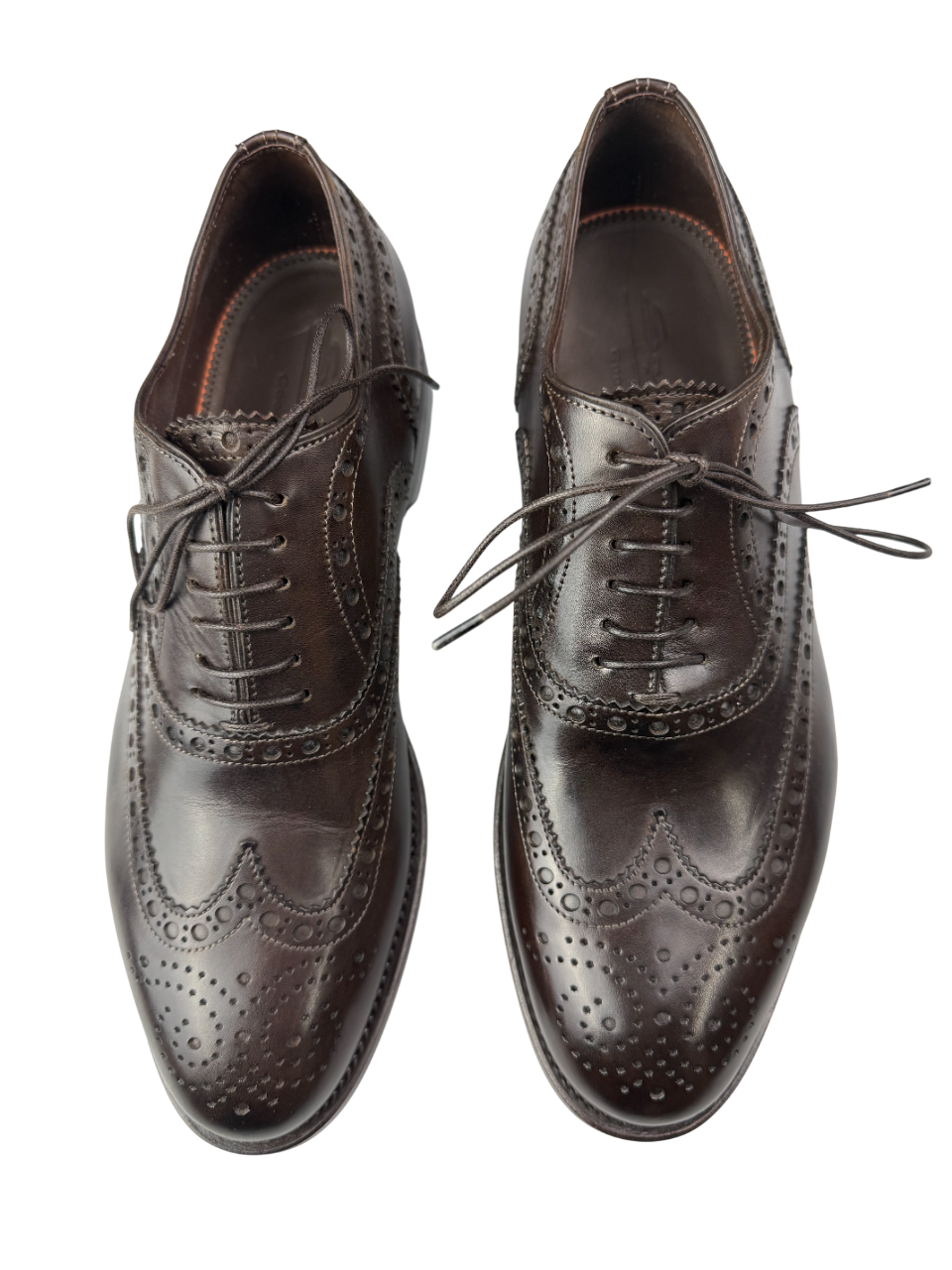 Scarpe uomo Santoni Oxford Stringata Brogue in pelle marrone scuro, stile elegante, fatte in Italia, modello loafer e mocassini.