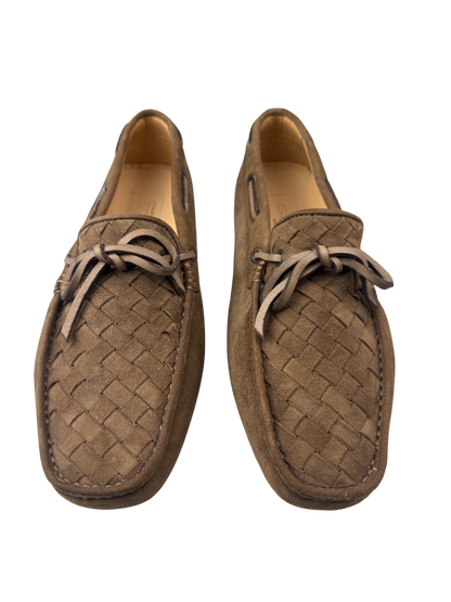 Scarpa uomo Santoni mocassino in pelle color cognac, dettagli eleganti e finitura liscia, stile classico e sofisticato.