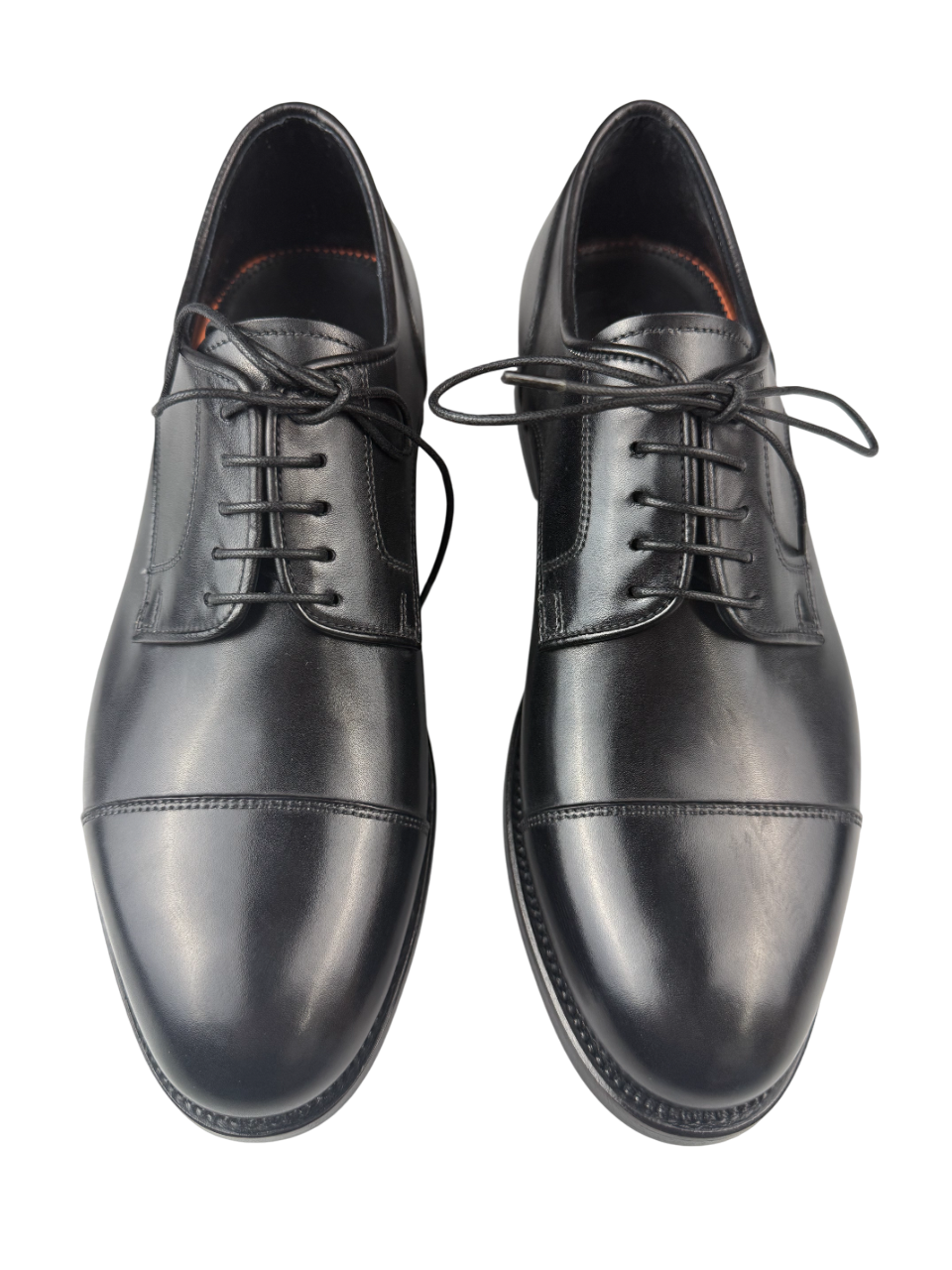 Scarpa uomo Santoni Derby stringata cap toe in pelle nera, scarpe basse eleganti da uomo.