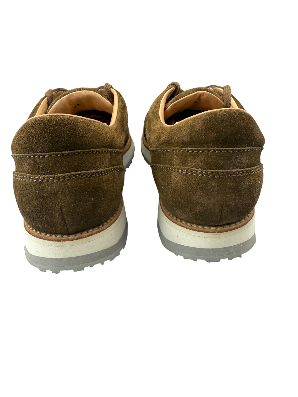 Scarpa uomo Santoni sneaker casual in scamosciato blu con suola in gomma bianca, ideale per look sportivi e di moda.