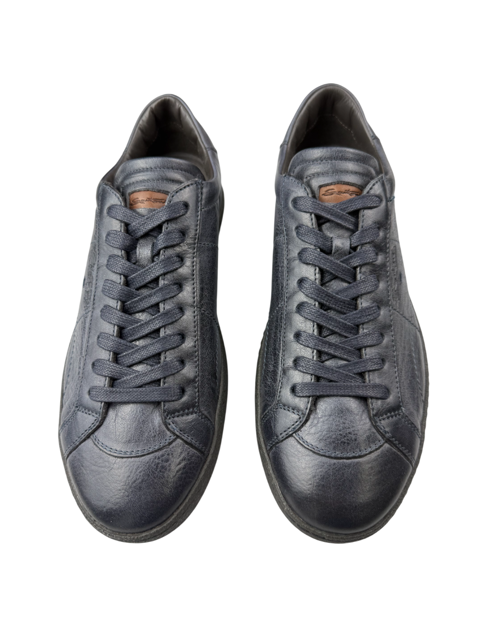 Scarpe uomo Santoni sneakers casual in pelle, modello sportive, con suola bianca e dettagli eleganti, vista frontale.