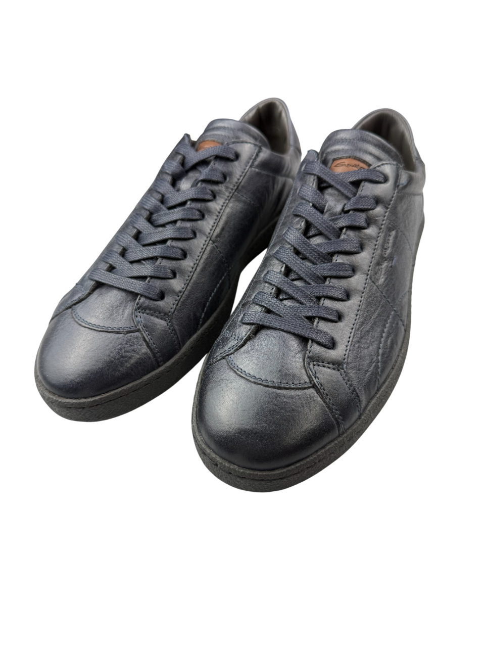 Sneaker casual uomo Santoni in pelle, scarpe sportive eleganti e di moda, con dettagli in tessuto e suola in gomma.