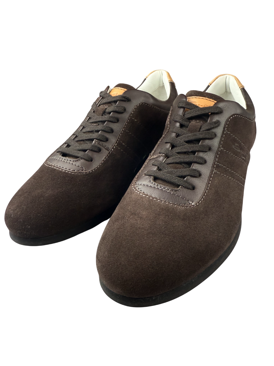 Scarpa uomo Santoni sneakers casual, moderna, con tomaia in pelle e suola bianca, stile sportivo e di tendenza.