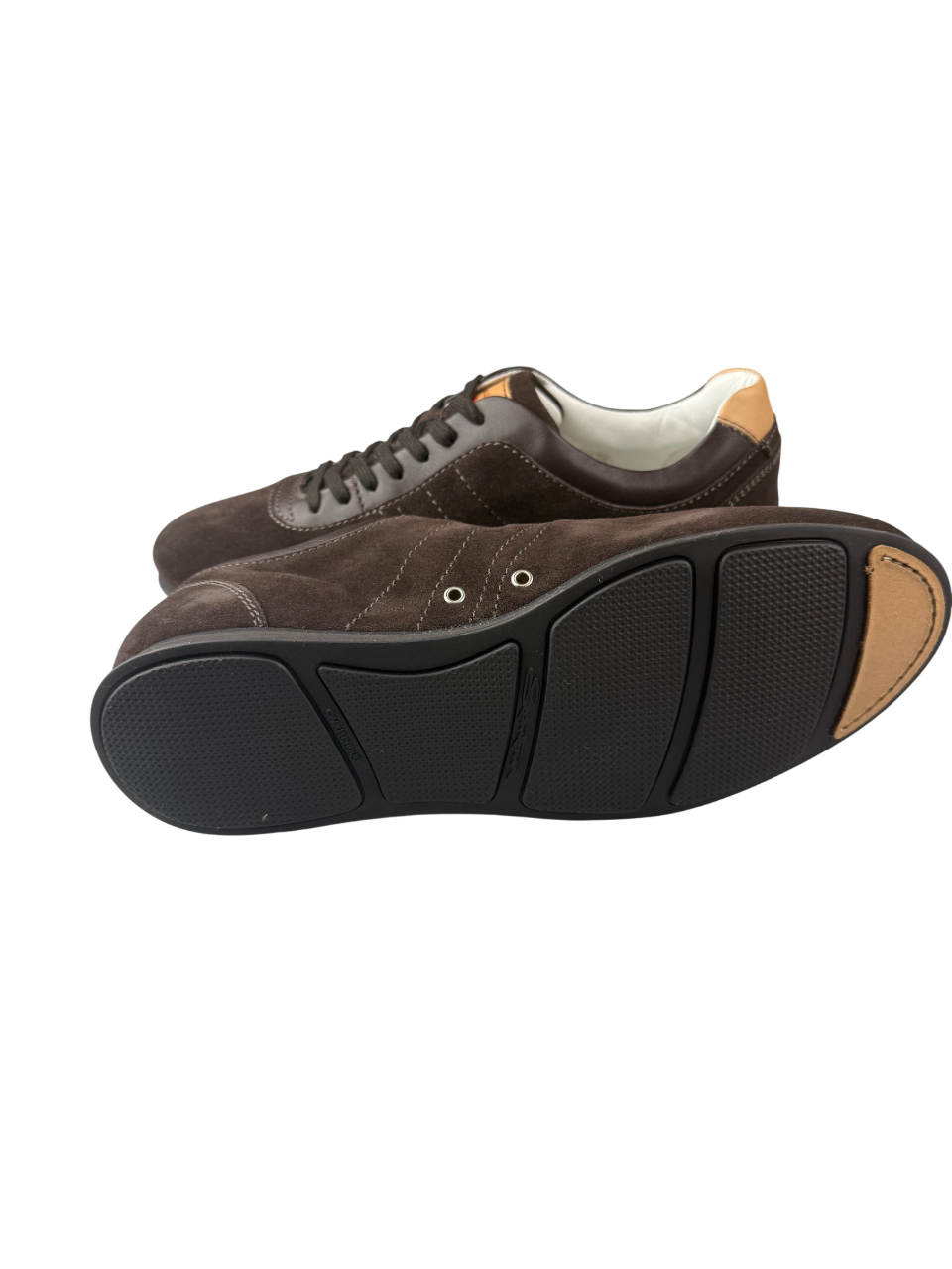 Scarpa sneaker casual da uomo Santoni, modello moda, con design elegante e dettagli in pelle, perfetta per uno stile quotidiano.