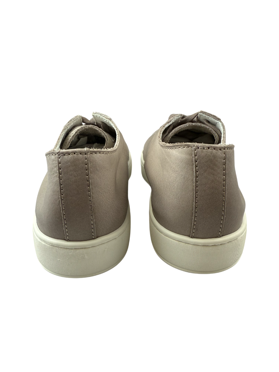 Scarpa da uomo Santoni in pelle, sneaker casual elegante, con suola bianca e design moderno per look di moda.
