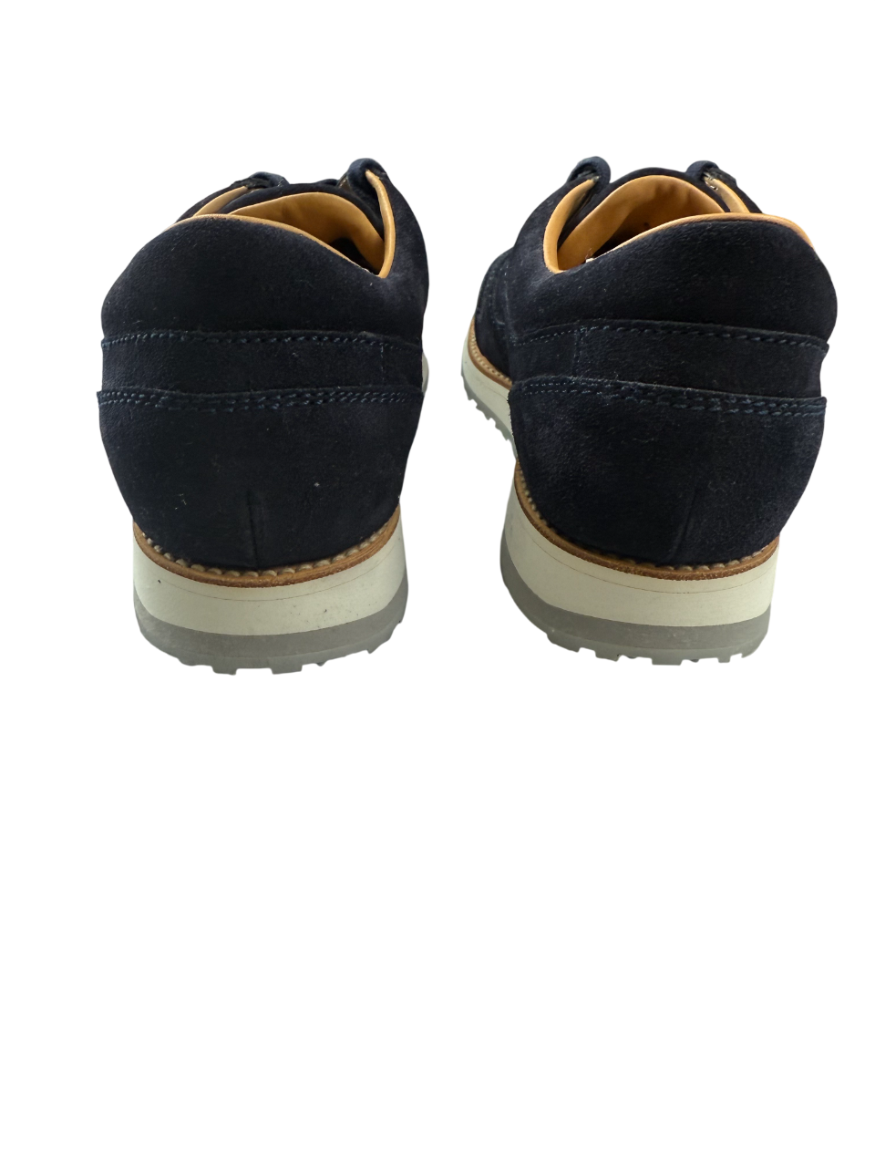 Scarpa uomo Santoni sneaker casual in scamosciato blu navy con suola in gomma bianca, moda uomo, scarpe sportive eleganti.