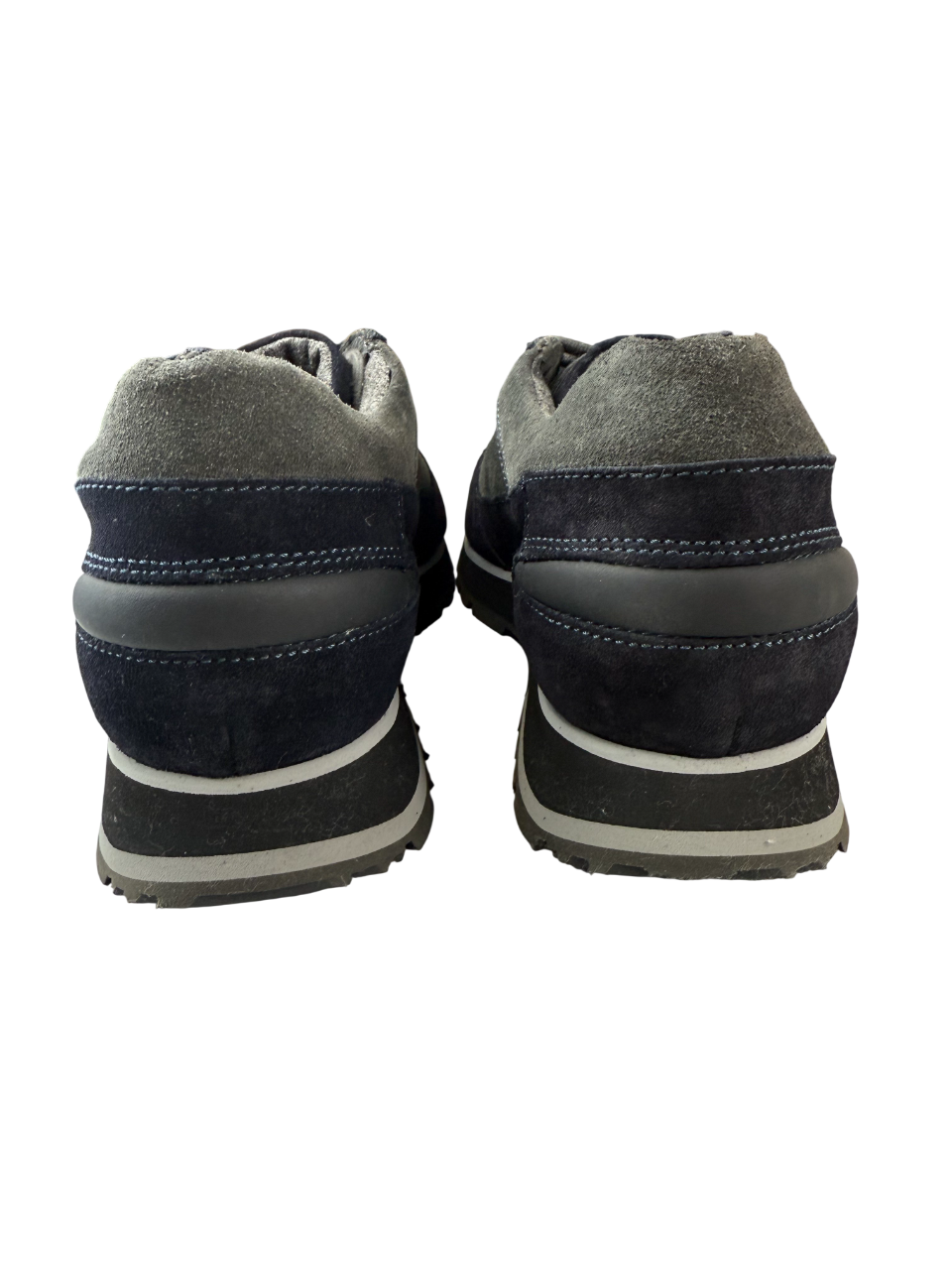 Scarpa sneaker casual uomo Santoni blu, dettaglio superiore in pelle, suola bianca, design elegante e sportivo.