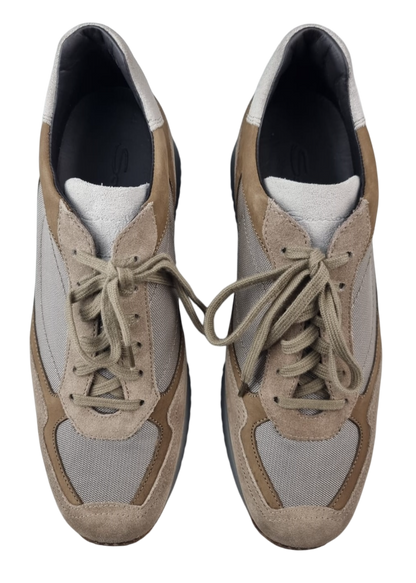 Scarpa uomo Santoni sneaker casual in pelle colorata, dettagli eleganti e suola in gomma, stile moderno e confortevole.